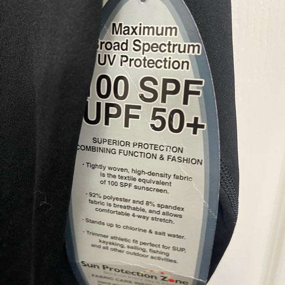 Sun Protection Zone Unisex XS Black Long Sleeve Rash Guard TShirt UPF 50+ - Picture 3 of 8